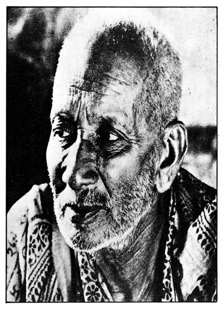 অপরাজিত: সর্বজয়ার জ্যাঠামশাইয়ের ভূমিকায় রমণীরঞ্জন সেনগুপ্ত।